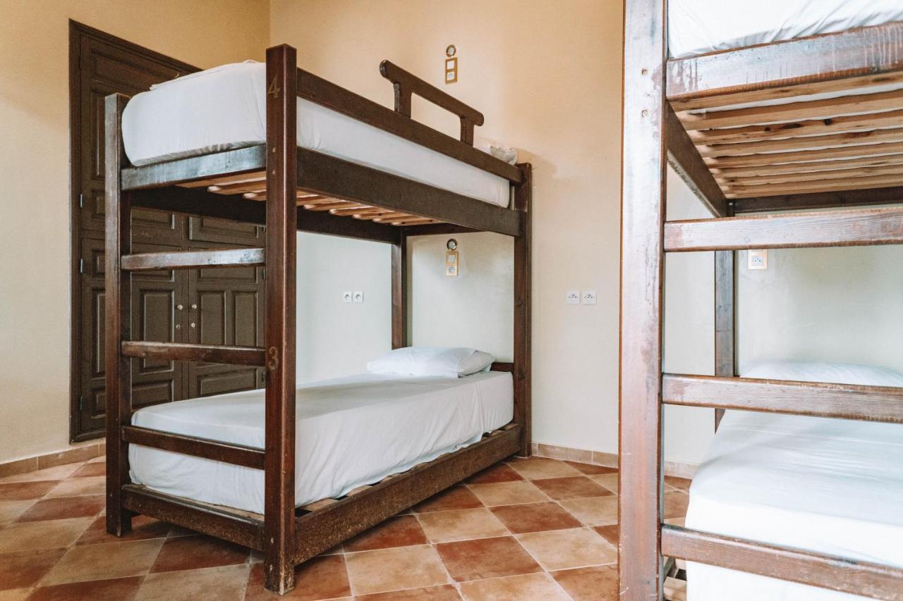 Bed 6-Bed Female Dormitory Room